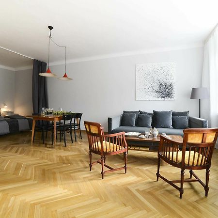 Designers Apartment In The Old Town วอร์ซอ ภายนอก รูปภาพ