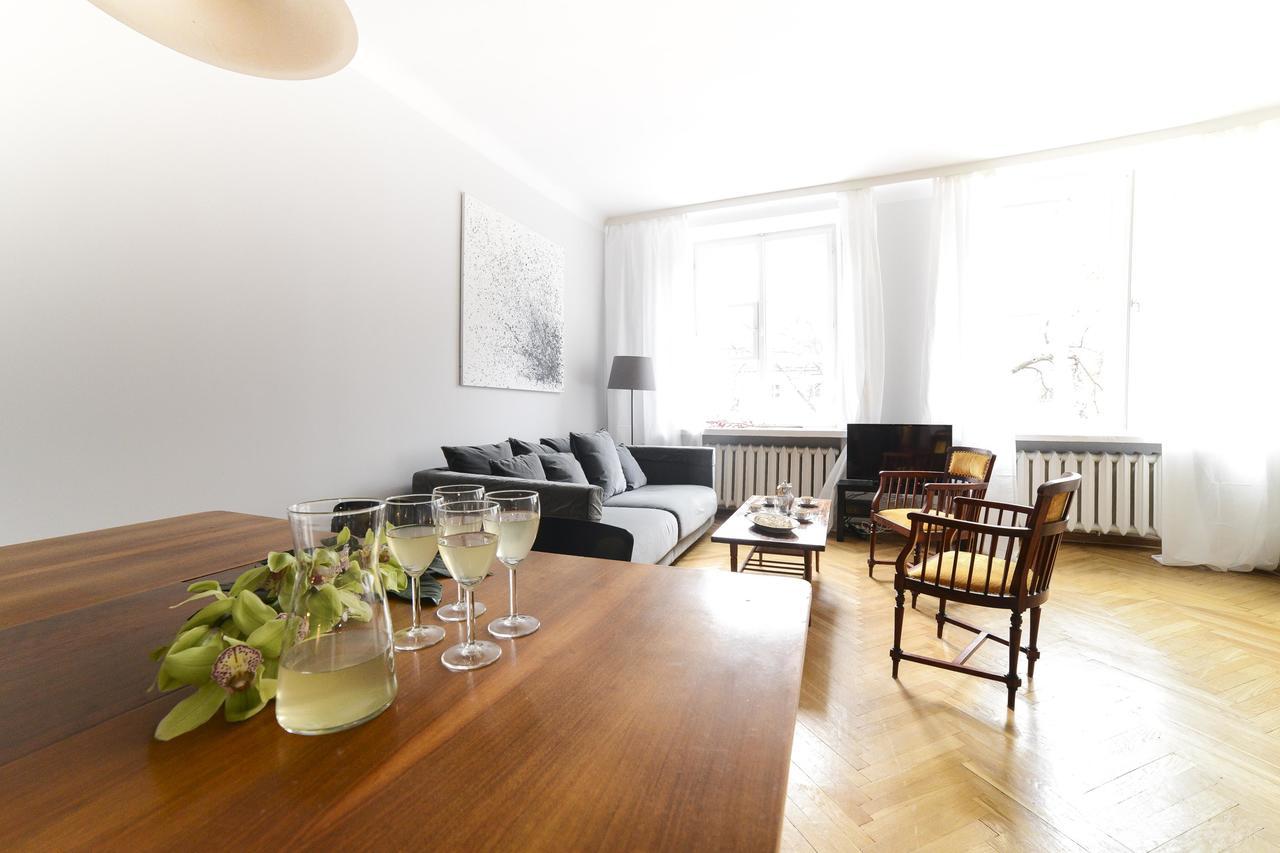 Designers Apartment In The Old Town วอร์ซอ ภายนอก รูปภาพ